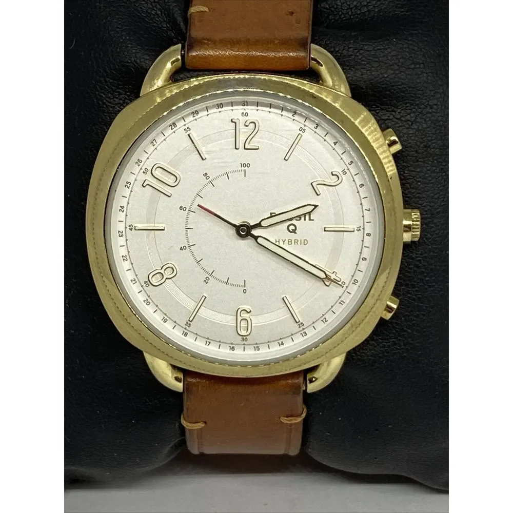 Fossil FTW1201 Women's Brown Leather Analog White Dial Hybrid Smartwatch XX726